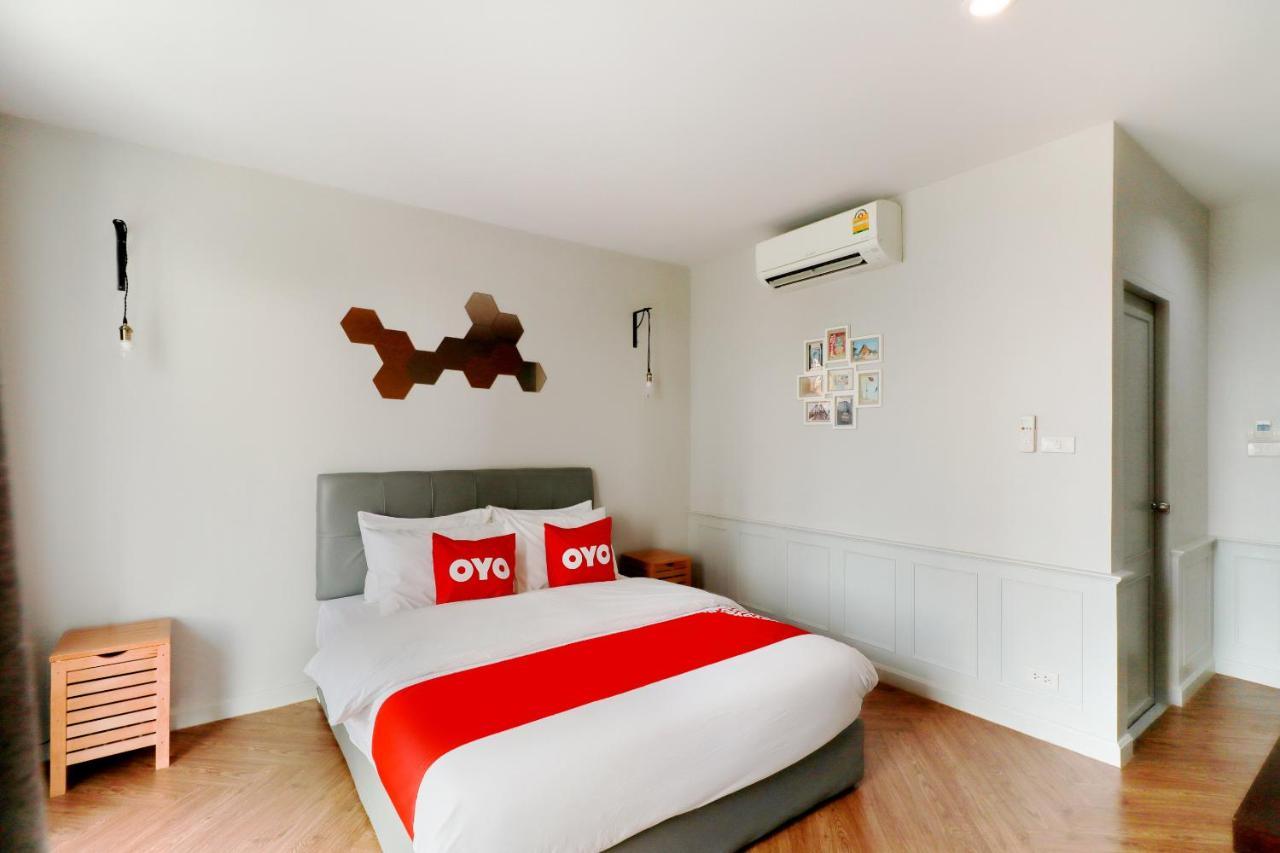 Oyo 825 Casampika Bed & Breakfast Chiang Mai Exterior photo